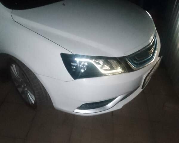 Белый Джили Emgrand EV253, объемом двигателя 0 л и пробегом 105 тыс. км за 8200 $, фото 11 на Automoto.ua