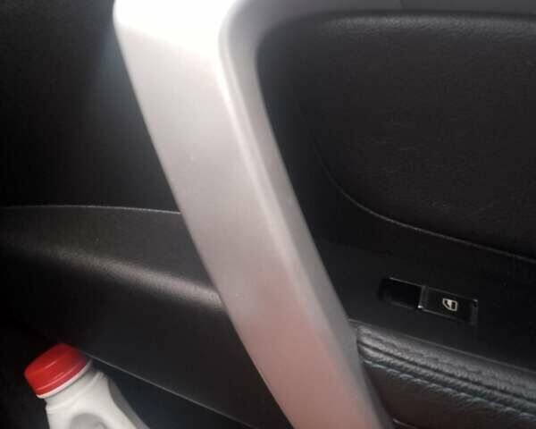 Белый Джили Emgrand EV253, объемом двигателя 0 л и пробегом 105 тыс. км за 8200 $, фото 5 на Automoto.ua