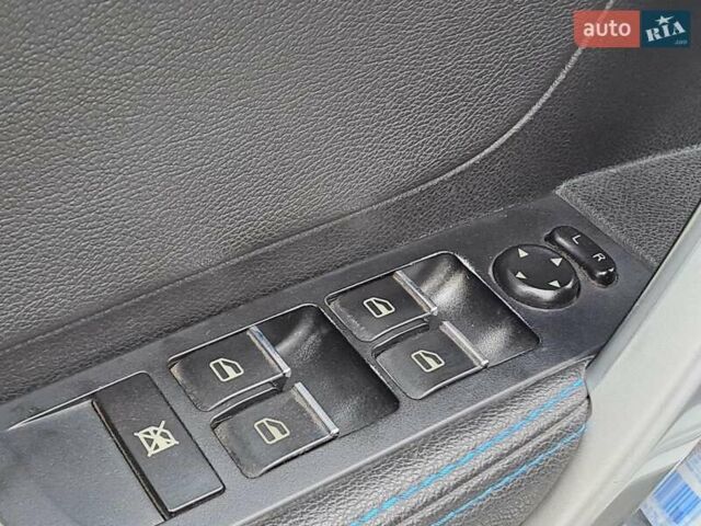 Белый Джили Emgrand EV253, объемом двигателя 0 л и пробегом 160 тыс. км за 10790 $, фото 15 на Automoto.ua