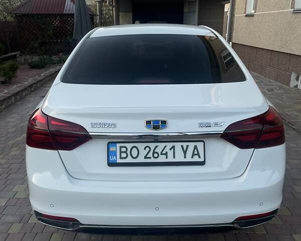 Белый Джили Emgrand EV350, объемом двигателя 0 л и пробегом 138 тыс. км за 9750 $, фото 6 на Automoto.ua