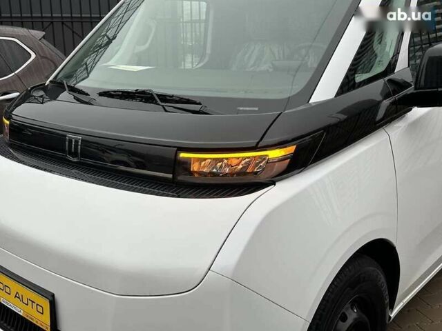 Джили Farizon V6E, объемом двигателя 6 л и пробегом 1 тыс. км за 46300 $, фото 3 на Automoto.ua