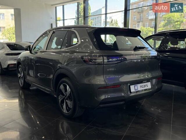 Джилі Galaxy E5 2025 у Одесі на Automoto.ua Сірий Джилі Galaxy E5, об'ємом двигуна 0 л та пробігом 1 тис. км за 24900 $, фото 5 на Automoto.ua