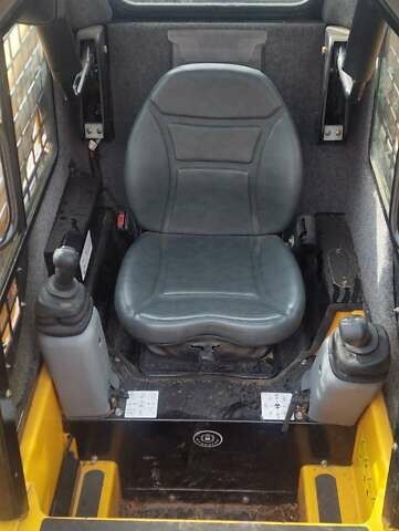 Гихл R135, объемом двигателя 0 л и пробегом 1 тыс. км за 36500 $, фото 14 на Automoto.ua