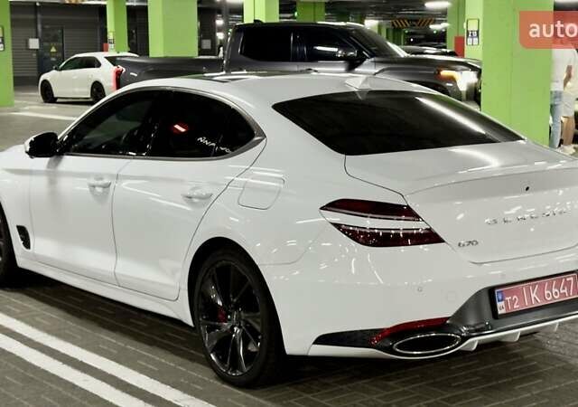 Белый Генезис G70, объемом двигателя 3.3 л и пробегом 27 тыс. км за 31500 $, фото 17 на Automoto.ua