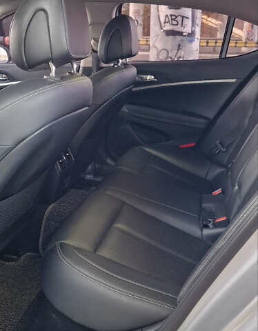 Сірий Генезис G70, об'ємом двигуна 2.2 л та пробігом 153 тис. км за 20500 $, фото 14 на Automoto.ua