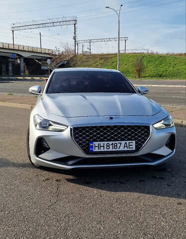 Сірий Генезис G70, об'ємом двигуна 2.2 л та пробігом 153 тис. км за 20500 $, фото 8 на Automoto.ua