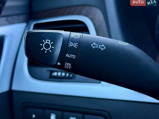 Черный Генезис G80, объемом двигателя 3.78 л и пробегом 188 тыс. км за 16900 $, фото 28 на Automoto.ua