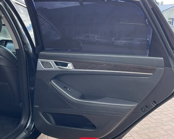 Черный Генезис G80, объемом двигателя 3.34 л и пробегом 289 тыс. км за 15900 $, фото 17 на Automoto.ua