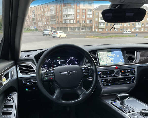 Черный Генезис G80, объемом двигателя 3.34 л и пробегом 287 тыс. км за 16900 $, фото 9 на Automoto.ua