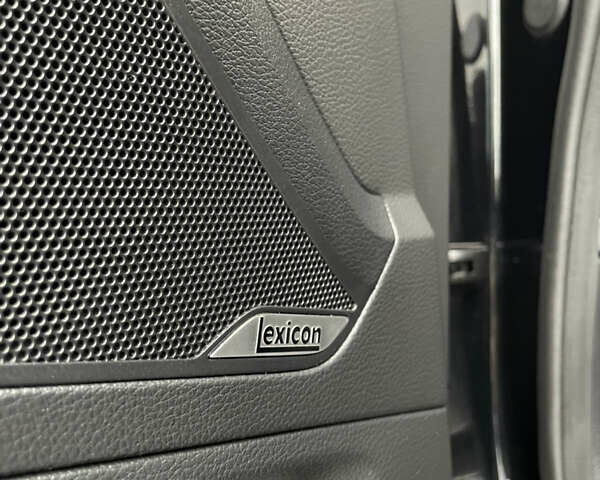 Черный Генезис G80, объемом двигателя 3.34 л и пробегом 287 тыс. км за 16900 $, фото 23 на Automoto.ua