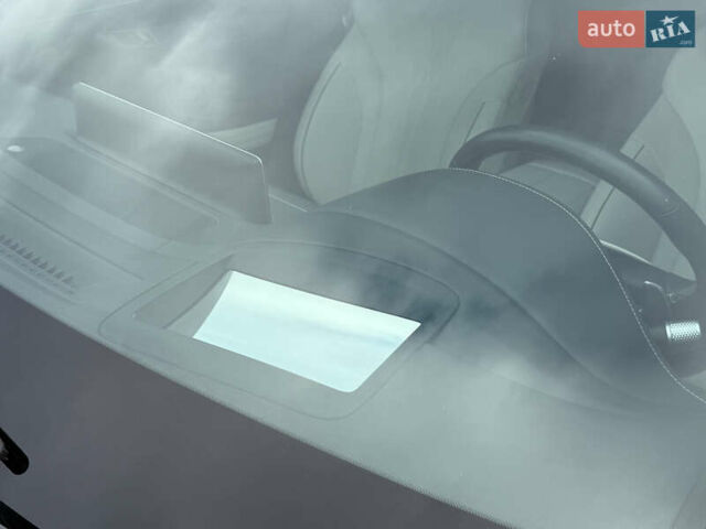 Черный Генезис G80, объемом двигателя 0 л и пробегом 32 тыс. км за 39950 $, фото 11 на Automoto.ua