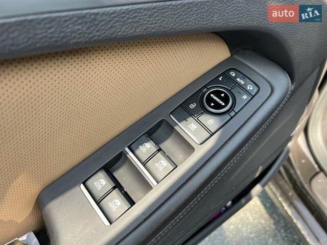 Коричневый Генезис G80, объемом двигателя 3.34 л и пробегом 109 тыс. км за 17999 $, фото 21 на Automoto.ua