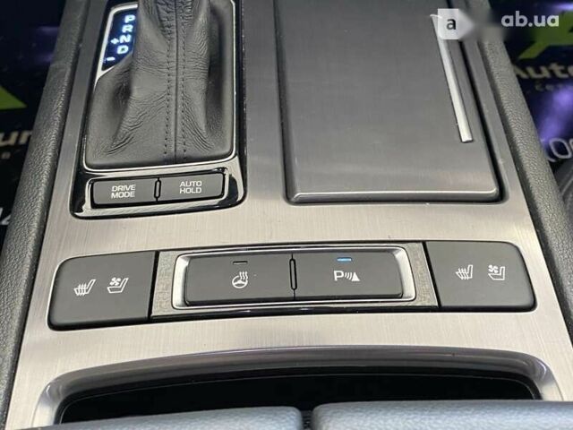 Генезис G80, объемом двигателя 3.8 л и пробегом 89 тыс. км за 24500 $, фото 15 на Automoto.ua