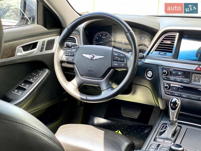 Серый Генезис G80, объемом двигателя 3.78 л и пробегом 70 тыс. км за 19500 $, фото 30 на Automoto.ua