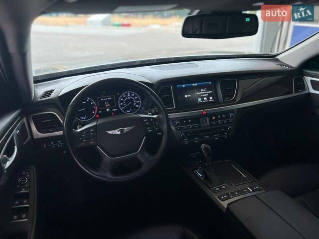 Сірий Генезис G80, об'ємом двигуна 3.78 л та пробігом 117 тис. км за 18999 $, фото 13 на Automoto.ua