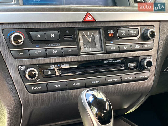 Серый Генезис G80, объемом двигателя 3.78 л и пробегом 70 тыс. км за 19500 $, фото 24 на Automoto.ua