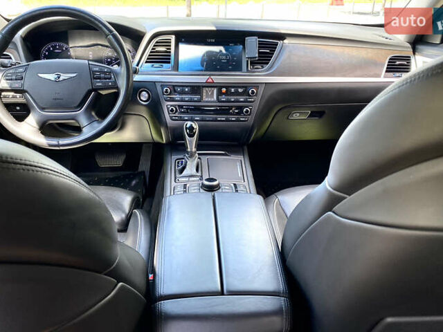 Серый Генезис G80, объемом двигателя 3.78 л и пробегом 70 тыс. км за 19500 $, фото 32 на Automoto.ua