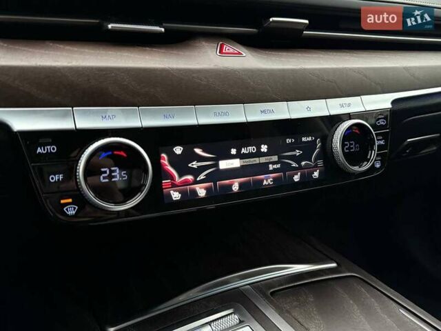 Серый Генезис G80, объемом двигателя 0 л и пробегом 15 тыс. км за 42990 $, фото 33 на Automoto.ua