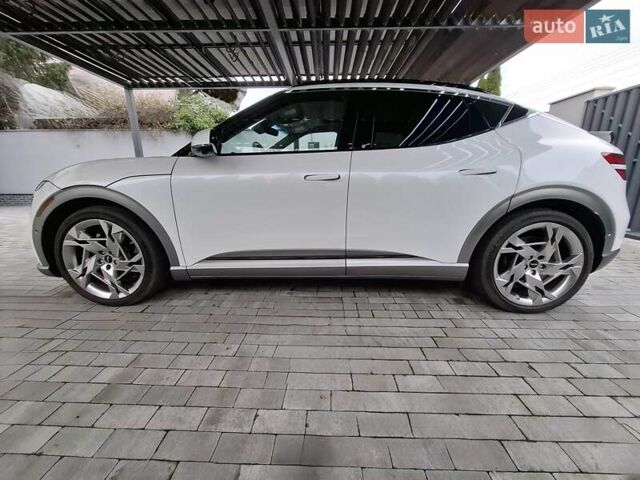 Білий Генезис GV60, об'ємом двигуна 0 л та пробігом 13 тис. км за 36000 $, фото 3 на Automoto.ua