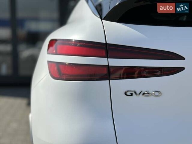 Белый Генезис GV60, объемом двигателя 0 л и пробегом 31 тыс. км за 32400 $, фото 15 на Automoto.ua