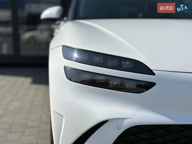 Белый Генезис GV60, объемом двигателя 0 л и пробегом 31 тыс. км за 32400 $, фото 4 на Automoto.ua