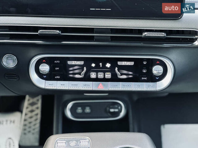 Жовтий Генезис GV60, об'ємом двигуна 0 л та пробігом 14 тис. км за 30999 $, фото 50 на Automoto.ua