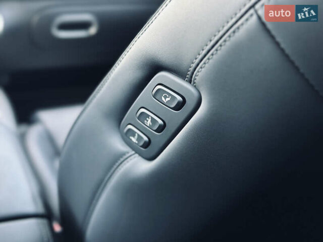 Жовтий Генезис GV60, об'ємом двигуна 0 л та пробігом 14 тис. км за 30999 $, фото 44 на Automoto.ua