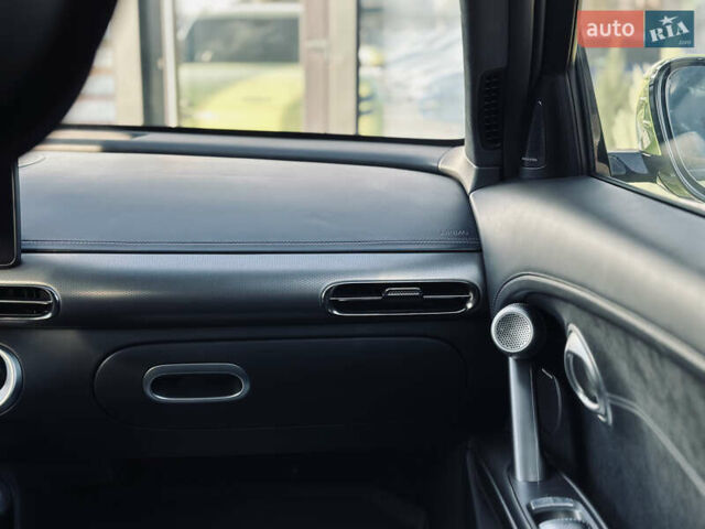 Жовтий Генезис GV60, об'ємом двигуна 0 л та пробігом 14 тис. км за 30999 $, фото 57 на Automoto.ua