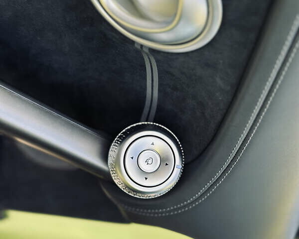 Жовтий Генезис GV60, об'ємом двигуна 0 л та пробігом 14 тис. км за 30999 $, фото 37 на Automoto.ua