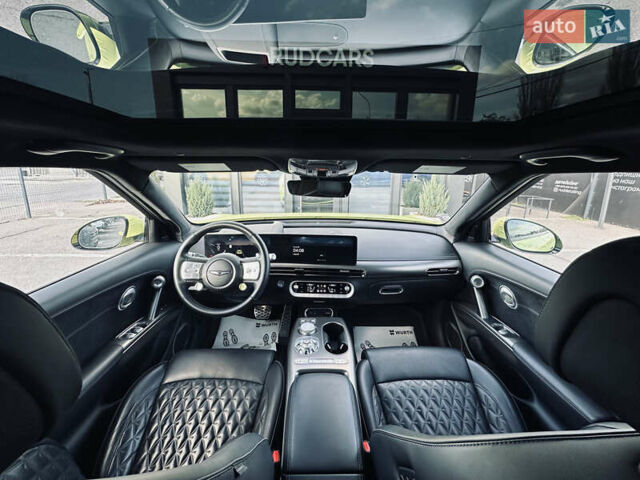 Жовтий Генезис GV60, об'ємом двигуна 0 л та пробігом 14 тис. км за 30999 $, фото 46 на Automoto.ua