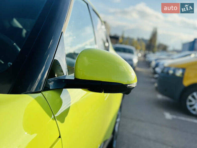 Жовтий Генезис GV60, об'ємом двигуна 0 л та пробігом 14 тис. км за 30999 $, фото 9 на Automoto.ua