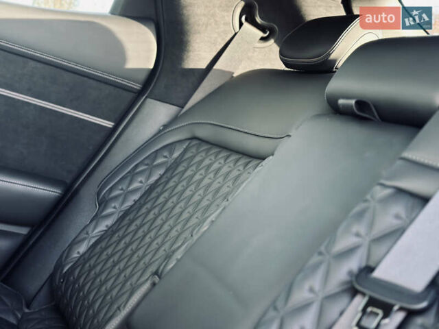 Жовтий Генезис GV60, об'ємом двигуна 0 л та пробігом 14 тис. км за 30999 $, фото 27 на Automoto.ua