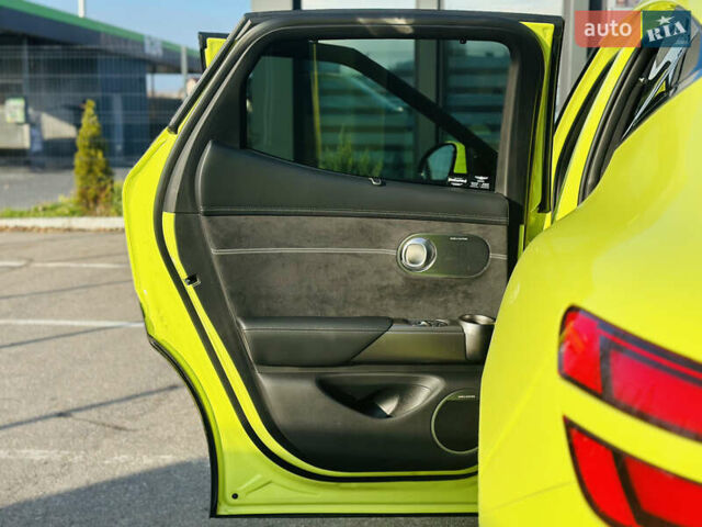 Жовтий Генезис GV60, об'ємом двигуна 0 л та пробігом 14 тис. км за 30999 $, фото 20 на Automoto.ua