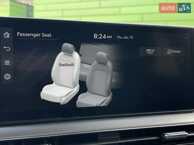 Желтый Генезис GV60, объемом двигателя 0 л и пробегом 12 тыс. км за 29900 $, фото 33 на Automoto.ua