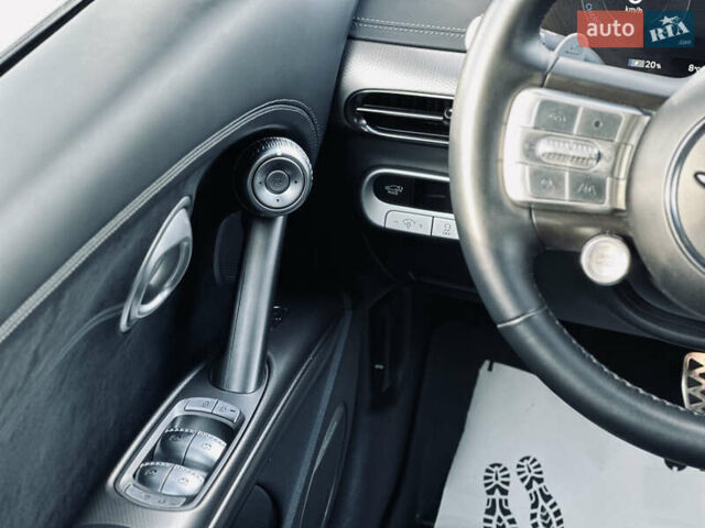 Жовтий Генезис GV60, об'ємом двигуна 0 л та пробігом 14 тис. км за 30999 $, фото 53 на Automoto.ua