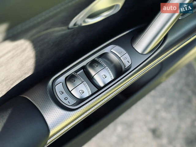 Жовтий Генезис GV60, об'ємом двигуна 0 л та пробігом 14 тис. км за 30999 $, фото 36 на Automoto.ua