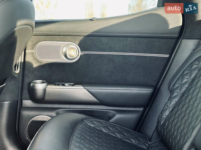 Жовтий Генезис GV60, об'ємом двигуна 0 л та пробігом 14 тис. км за 30999 $, фото 26 на Automoto.ua