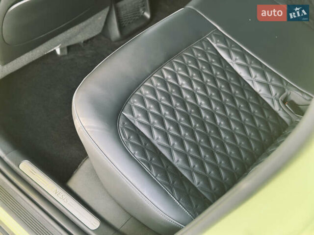 Жовтий Генезис GV60, об'ємом двигуна 0 л та пробігом 14 тис. км за 30999 $, фото 23 на Automoto.ua