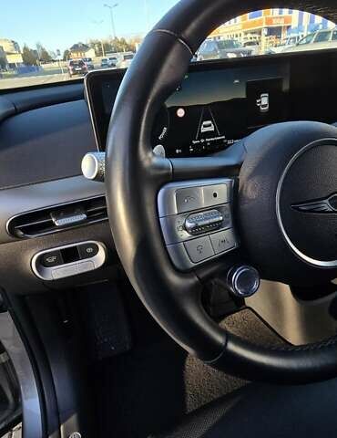 Сірий Генезис GV60, об'ємом двигуна 0 л та пробігом 76 тис. км за 37500 $, фото 23 на Automoto.ua