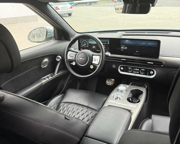 Зелений Генезис GV60, об'ємом двигуна 0 л та пробігом 14 тис. км за 32500 $, фото 8 на Automoto.ua