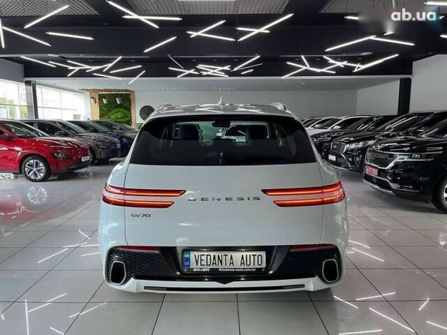 Генезис GV70, объемом двигателя 2.5 л и пробегом 2 тыс. км за 45000 $, фото 4 на Automoto.ua