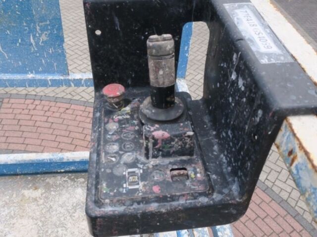 Гение Другая, объемом двигателя 6 л и пробегом 0 тыс. км за 25747 $, фото 5 на Automoto.ua