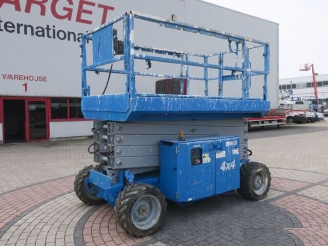 Гение Другая, объемом двигателя 6 л и пробегом 0 тыс. км за 25747 $, фото 8 на Automoto.ua