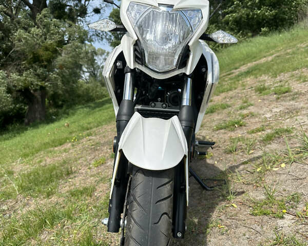 Білий Геон CR6, об'ємом двигуна 0.22 л та пробігом 6 тис. км за 1150 $, фото 3 на Automoto.ua