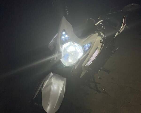 Білий Геон CR6, об'ємом двигуна 0.25 л та пробігом 14 тис. км за 1200 $, фото 4 на Automoto.ua