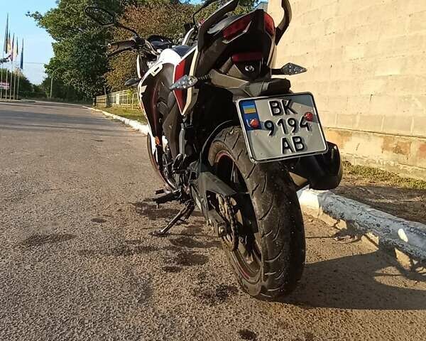 Белый Геон CR6, объемом двигателя 0 л и пробегом 24 тыс. км за 1050 $, фото 1 на Automoto.ua