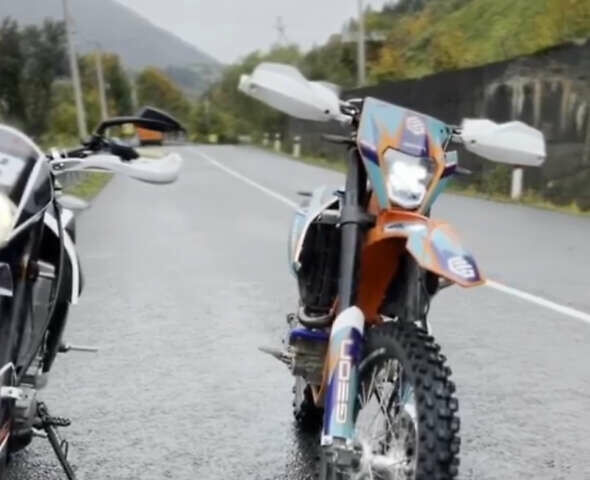 Геон Дакар, объемом двигателя 0 л и пробегом 4 тыс. км за 2290 $, фото 6 на Automoto.ua