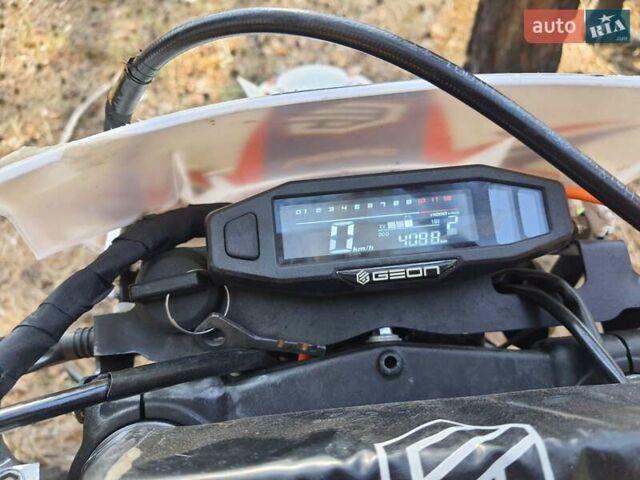 Геон Дакар, об'ємом двигуна 0 л та пробігом 4 тис. км за 2400 $, фото 6 на Automoto.ua