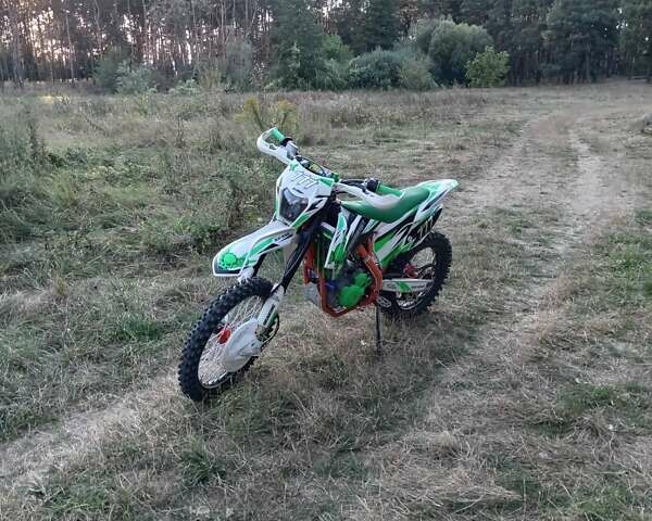 Геон Дакар, объемом двигателя 0 л и пробегом 5 тыс. км за 2000 $, фото 3 на Automoto.ua