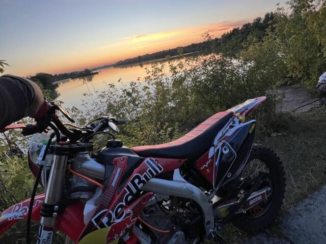 Геон Дакар, объемом двигателя 0.25 л и пробегом 0 тыс. км за 2150 $, фото 6 на Automoto.ua